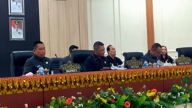 Rapat Paripurna DPRD Tanggamus Penyampaian Rancangan APBD PerubahanTahun Anggaran 2024
