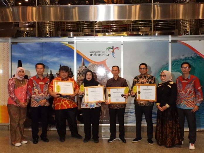 Pemkot Bandar Lampung Kembali Mendapatkan Penghargaan