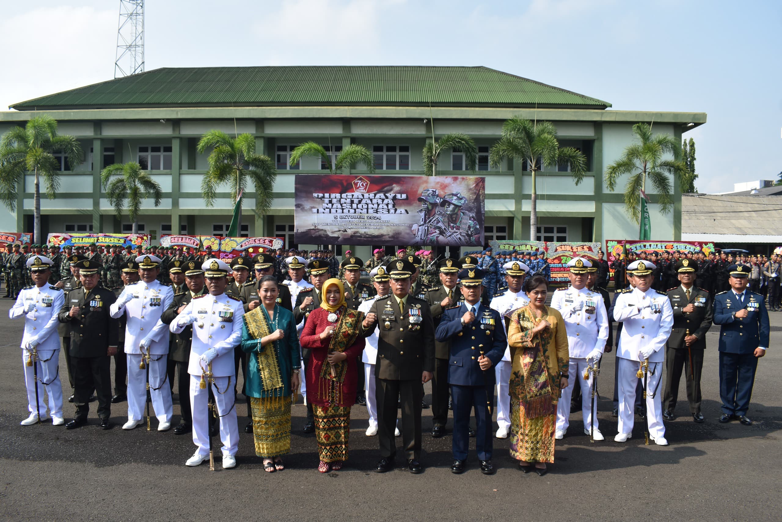 Peringati HUT Ke-79 Tahun 2024 TNI Wilayah Provinsi Lampung Gelar Upacara