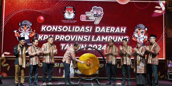 Centralberita – Hadiri Konsolidasi Daerah KPU Provinsi Lampung dengan KPU Kabupaten/Kota, Pj. Gubernur Lampung Tekankan Integritas dan Netralitas Pada Pilkada 2024
