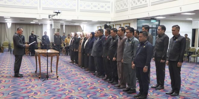 28 Pejabat Administrator dan Pengawas Dilingkungan Pemerintah Provinsi Lampung Dilantik