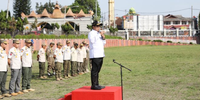 Pj. Gubernur Samsudin Pimpin Apel Pasukan Polisi Pamong Praja di Lingkungan Pemerintah Provinsi Lampung