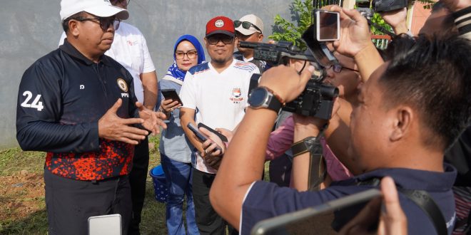 Pj. Gubernur Lampung Tinjau Lokasi Rawan Banjir di Rajabasa, Fokus pada Perbaikan Sungai dan Penegakan Perda Kebersihan