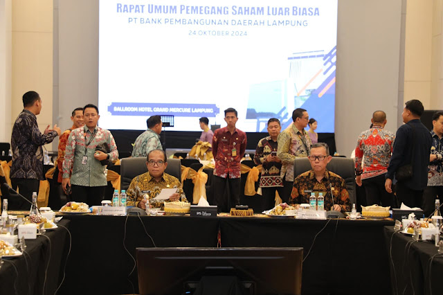 Pejabat Bupati Kabupaten Pringsewu Dr.Marindo Kurniawan,ST.,MM.,Mengikuti Rapat Luar