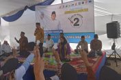 Kampanye di Kelurahan Kota Karang Raya, Pasangan Eva-Deddy Sampaikan Program Bedah Rumah