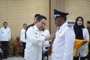 Marindo Kurniawan Pj.Bupati Kab. Pringsewu Lantik Sopyan Pj Kepala Pekon Bumirejo Kec. Pagelaran