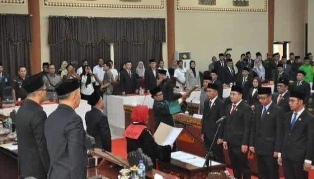 Rapat Paripurna Istimewa Pengucapan Sumpah/Janji Pimpinan DPRD Kabupaten Tanggamus Masa Jabatan 2024-2029.