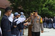 Kapolda Lampung Ingatkan Pelajar Bahaya Judi Online dan Narkoba