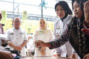 Kadis PPPA Lampung Tinjau Praktik Memasak MPASI dalam Upaya Cegah Stunting