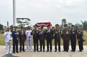Bersama Forkopimda Provinsi Lampung, Danrem 043/Gatam Ikuti Upacara Memperingati Hari Pahlawan Ke-79 Tahun 2024 