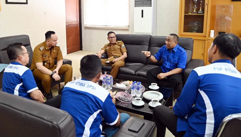 Plt Bupati Terima Audiensi DPC KSPSI Lampung Selatan