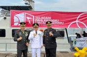 Waka Polresta Bandar Lampung Hadiri Upacara Tabur Bunga di Laut Peringati Hari Pahlawan 2024