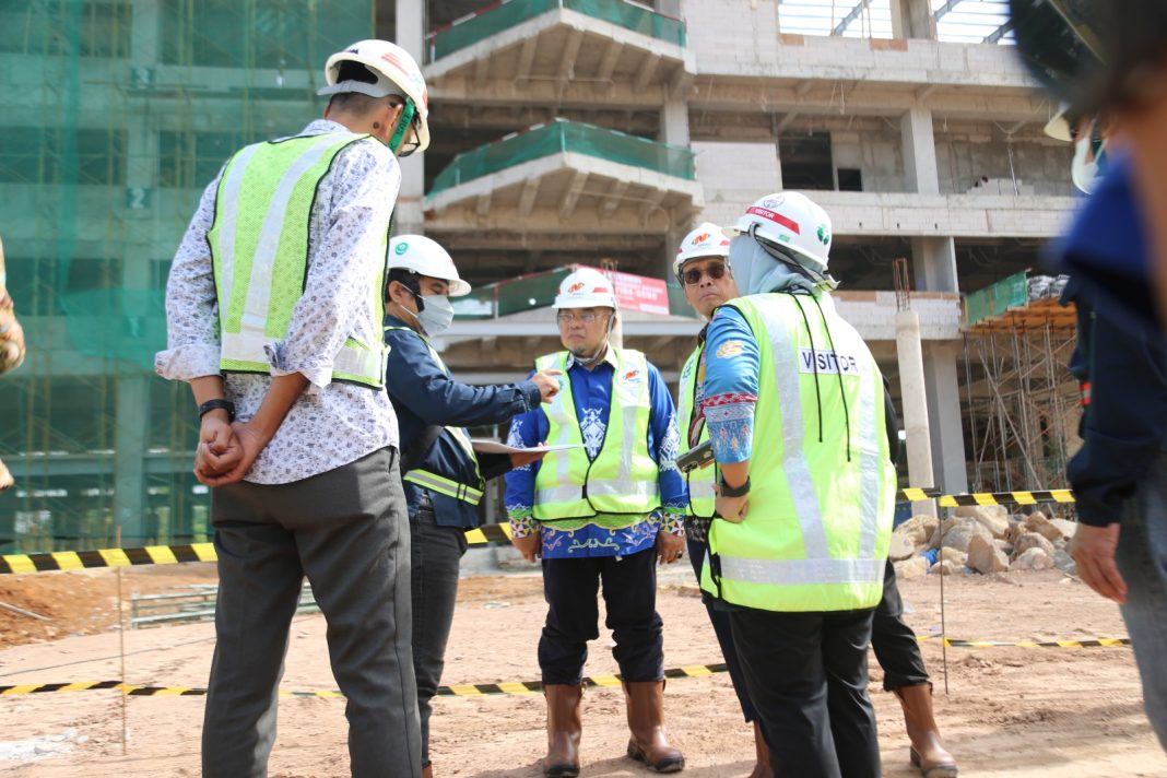 Unila Evaluasi Pembangunan RSPTN dan IRC dalam Review Mission Proyek HETI