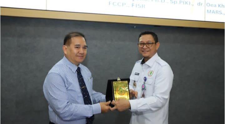 Terima Kunjungan Asesor Visitas Akreditasi,RSUDAM Harapkan Dampak Positif Bai Semua Pihak