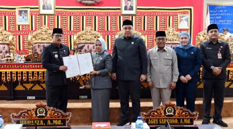 Jaring Investor, DPRD Lampung Selatan Sahkan Raperda Pemberian Insentif dan Kemudahan Investasi
