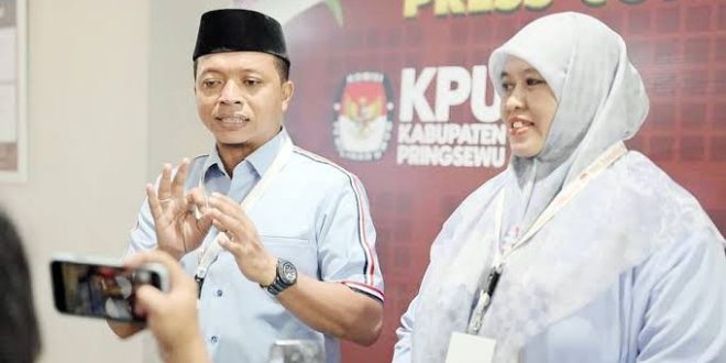 Hi.Riyanto-Umi Laila Raih Suara Terbanyak Siap Pimpin Pringsewu