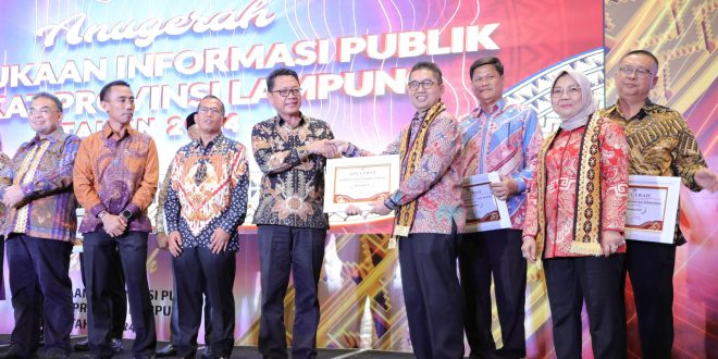 Pemkot Bandar Lampung Raih Predikat Badan Publik Informatif