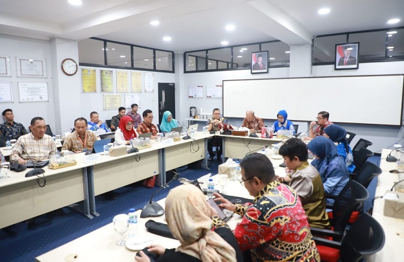 Rektor Unila Pimpin Rapat Koordinasi MPRD Provinsi Lampung