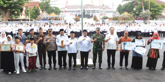 Pj. Gubernur Menjadi Pembina Upacara Peringatan Hari Amal Bhakti Ke-79