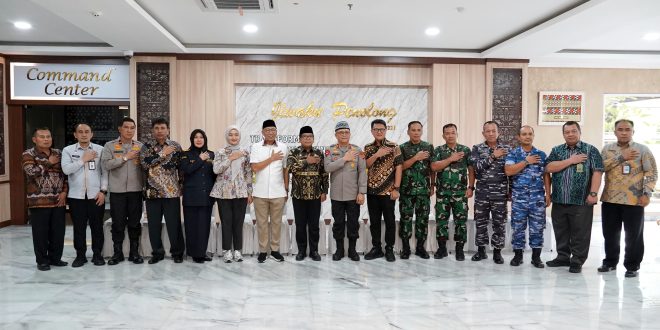 Pj. Gubernur dan Forkopimda Gelar Silaturahmi Bersama Gubernur & Wakil Gubernur Lampung Terpilih 2025-2030