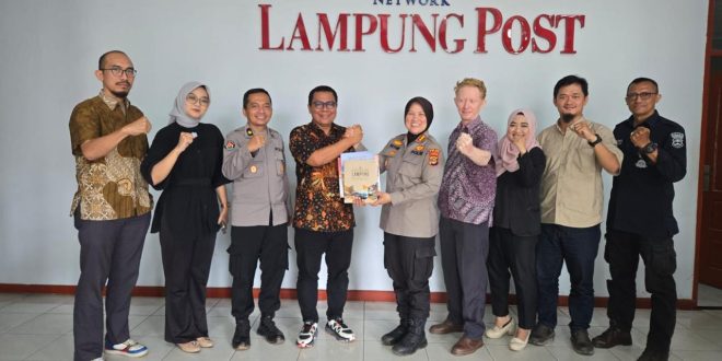 Jalin Sinergitas Dengan Media,Kabid Humas Polda Lampung Kunjungi Kantor Lampung Post