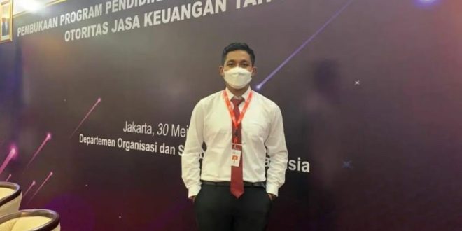 Kisah Inspiratif Dimas Putra Adzie, Alumnus Unila Sukses Meniti Karier di OJK