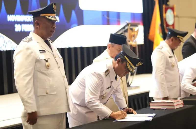 Ardito Wijaya – I Komang Koheri Resmi Dilantik Presiden Prabowo Sebagai Bupati dan Wakil Bupati Lampung Tengah