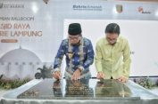 Pj. Gubernur Bersama Ketua Yayasan Bakrie Amanah Hendrajanto Marta Sakti Resmikan Ballroom Masjid Raya Al-Bakrie