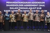 Pemprov Lampung Tanda Tangani Addendum Shareholder Agreement Sebagai Tindak Lanjut KUB Bank Lampung dengan Bank Jatim