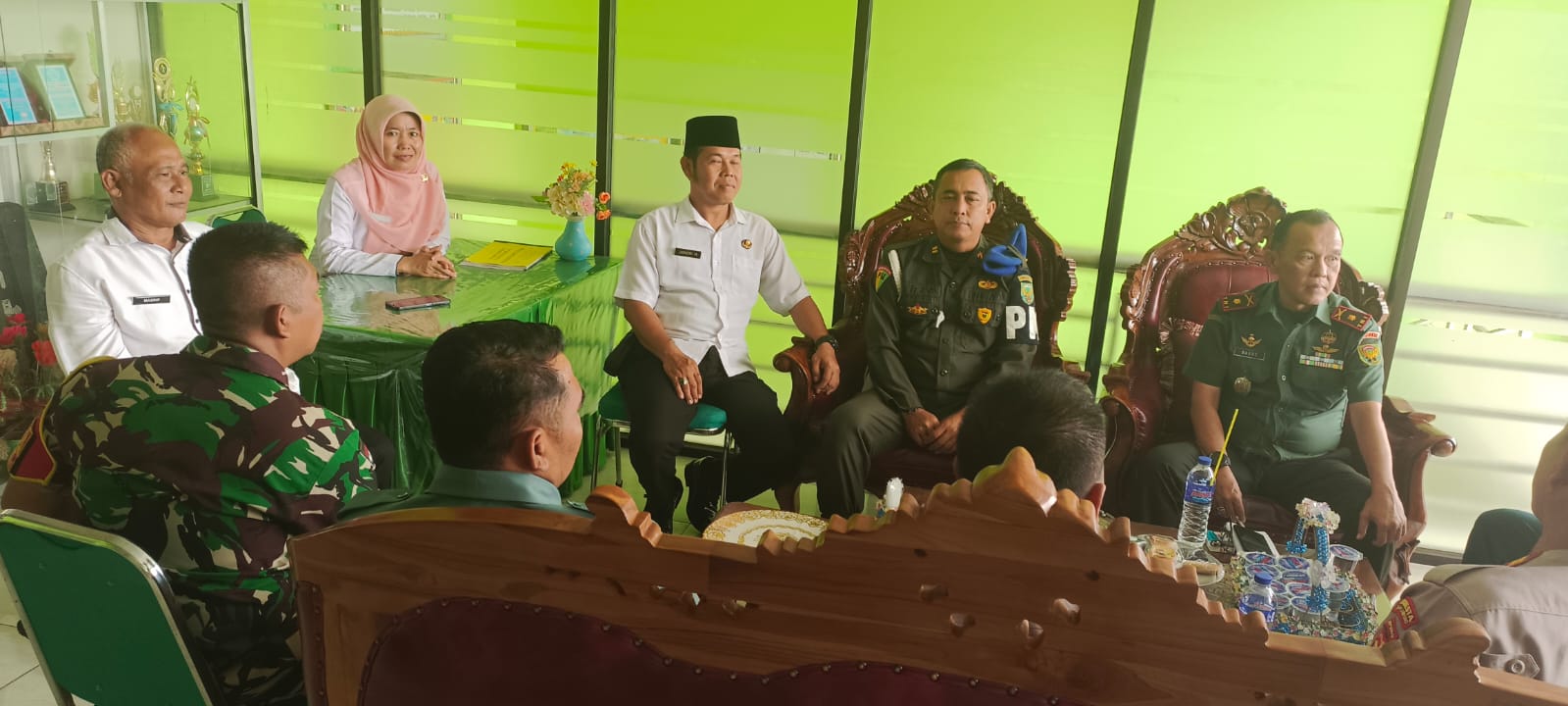 Danramil 410-03/TBU Bekali Pengurus OSIS SMPN 17 Bandar Lampung Dasar Kepemimpinan