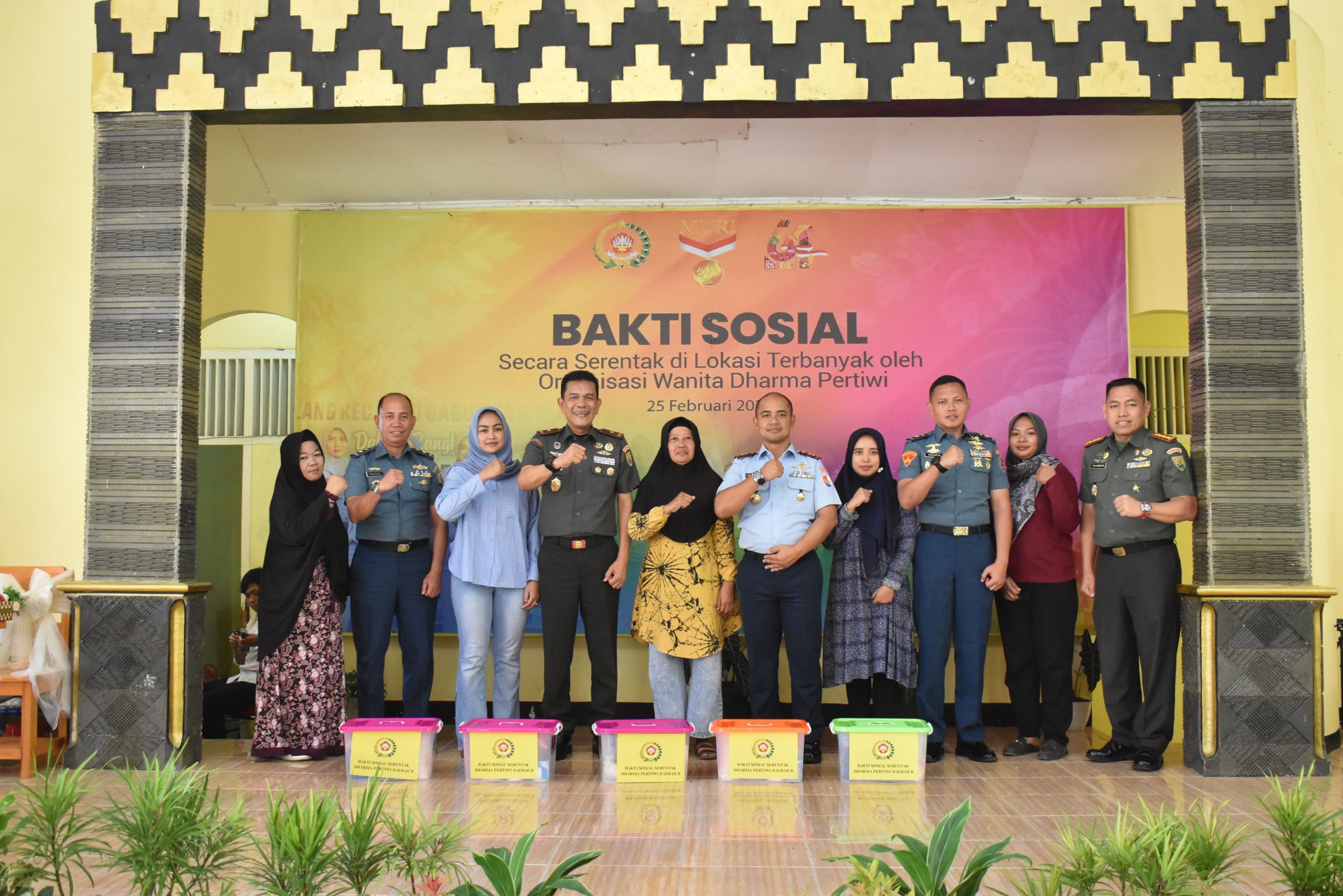 Peringati HUT Ke-61 Dharma Pertiwi, Danrem 043/Gatam : “ Jadikan Momen Ini Untuk Berbagi Kasih Dan Perhatian ”
