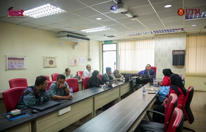 Kolokium Internasional Unila-UTM Bahas Inovasi Teknologi PendidikanUnila-UTM Bahas Inovasi Teknologi Pendidikan