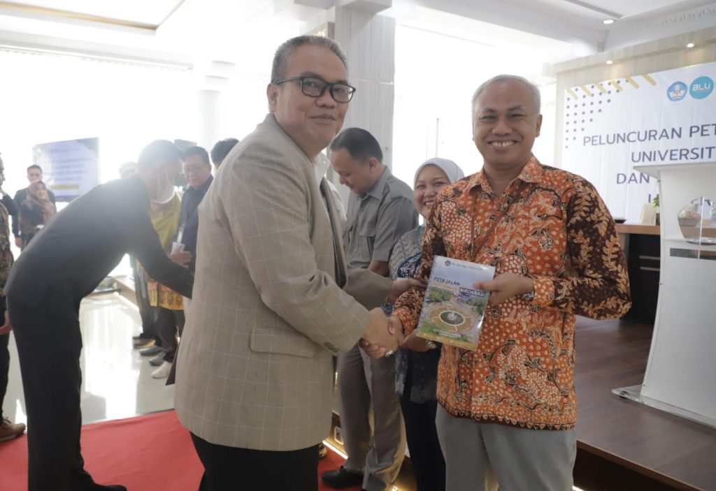 Unila Luncurkan Buku Peta Jalan Reformasi Birokrasi 2025-2029