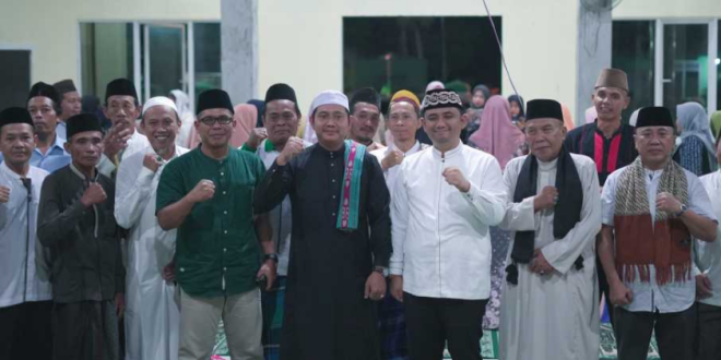 Wakil Walikota Metro Beri Bantuan di Masjid Nurul Iman Margorejo