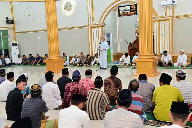 Safari Ramadan, Bupati Egi Serap Aspirasi Warga Kecamatan Way Panji
