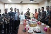 DPRD Lampung Terima SK Gubernur dan Wagub dari KPU Provinsi Lampung