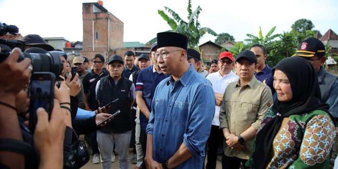 Gubernur Lampung Kunjungi dan Berikan Bantuan kepada Warga Terdampak Banjir