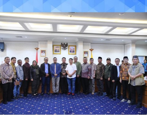 Fauzi Heri Anggota DPRD Provinsi Lampung Hadiri dan Menerima Kunjungan DPR RI