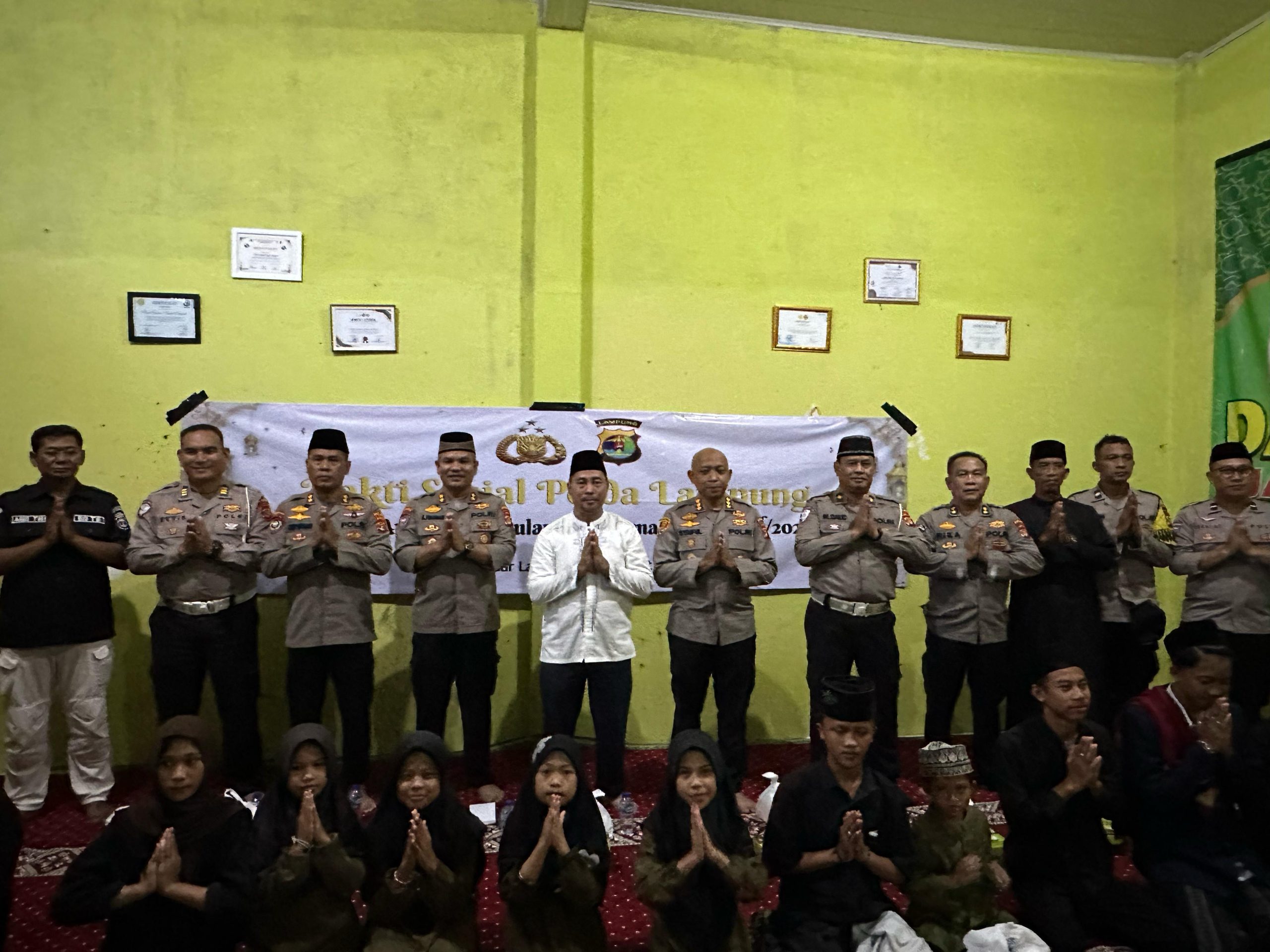 Berkah Ramadhan, Polda Lampung Gelar Bakti Sosial Buka Puasa Bersama Anak Yatim