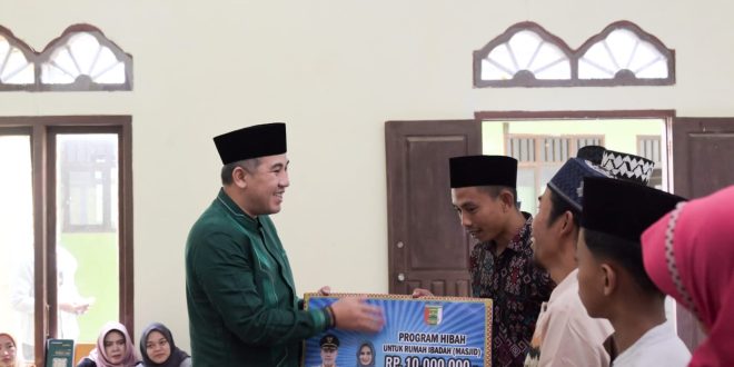 Safari Ramadhan, Bupati Dendi Silahturahmi Dengan Warga Desa Gunung Rejo III dan Khepong Jaya