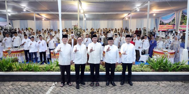 Gubernur Mirza Buka Puasa Bersama Lembaga Jasa Keuangan dan Perbankan se-Provinsi Lampung