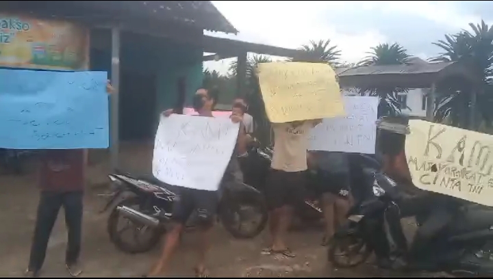 Puluhan Pemuda Lampung Utara Setuju Revisi UU TNI