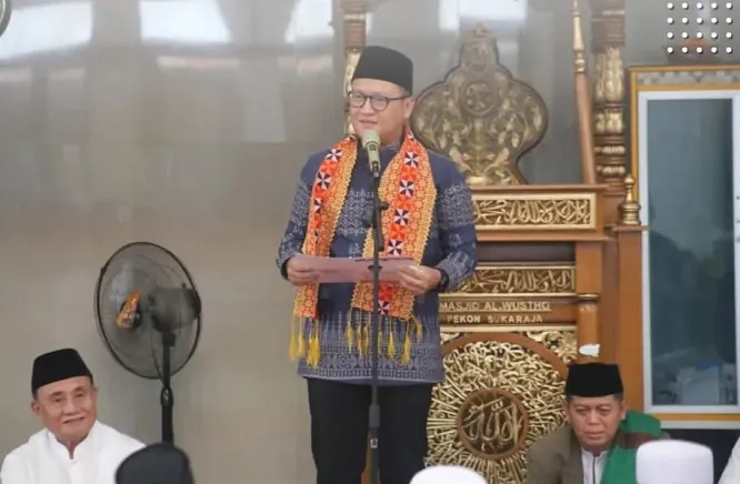 Ketua DPRD Lampung Ahmad Giri Akbar Safari Ramadhan di Lampung Barat