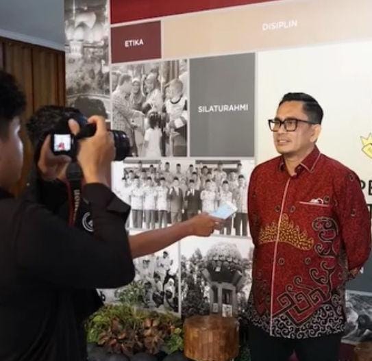 Berita HOAX Video Banjir Bandang Di Bandar Lampung, Warga Terjebak Selamatkan Diri Dengan Tali. Bukan Terjadi Di Wilayah Kota Bandar Lampung