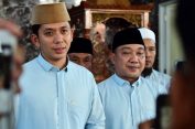 Bupati dan Wakil Bupati Lampung Selatan Salat Idulfitri 1446 Hijriah di Masjid Agung Kalianda, Ajak Jemaah Tingkatkan Rasa Syukur