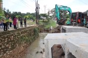 Walikota Eva Dwiana Gerak Cepat Memasang Box Culvert Di Campang Untuk Atasi Banjir