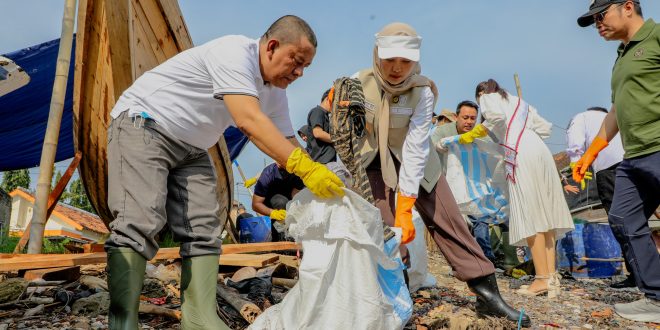 Kolaborasi Untuk Indonesia Bersih, Wagub Jihan Gerakkan Aksi Nyata di Pantai Mutun dan Pulau Tangkil