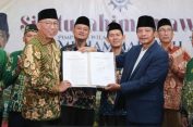 Gubernur Mirza Hadiri Silaturahmi Syawal 1446 H PW Muhammadiyah Lampung Sekaligus Menyerahkan secara Sembolis Hibah Tanah di Kawasan Pusat Pemerintahan Kota Baru