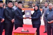 Walikota Eva Dwiana Sampaikan LKPJ dan RPJDM di DPRD Bandar Lampung