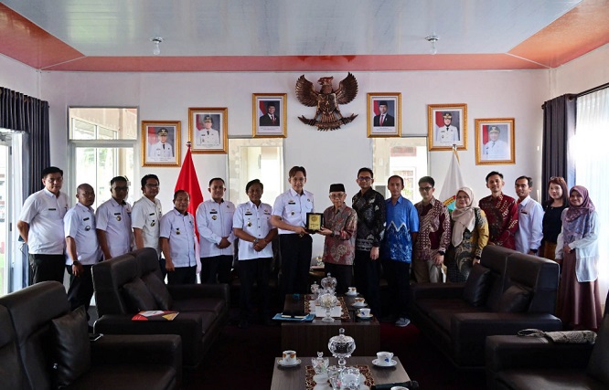 Bupati Egi dan Rektor ITERA Sepakat Kembangkan Pertanian Melalui Program Pengabdian Masyarakat